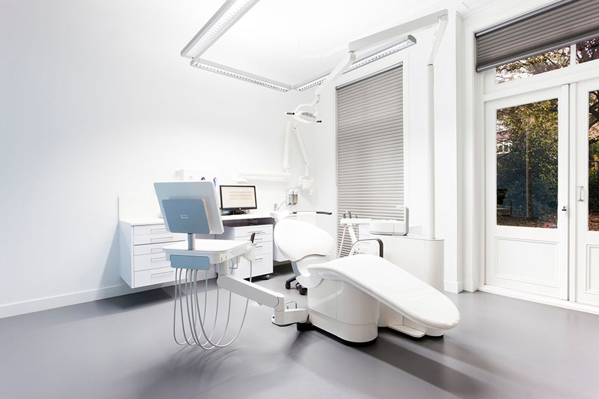 E-build_tandartspraktijk_eva_niermijer_amsterdam_behandelkamer-1